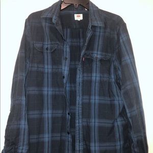 Levi’s plaid long sleeve shirt